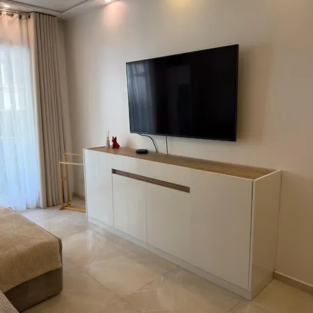 Apartmán Center F9 *
