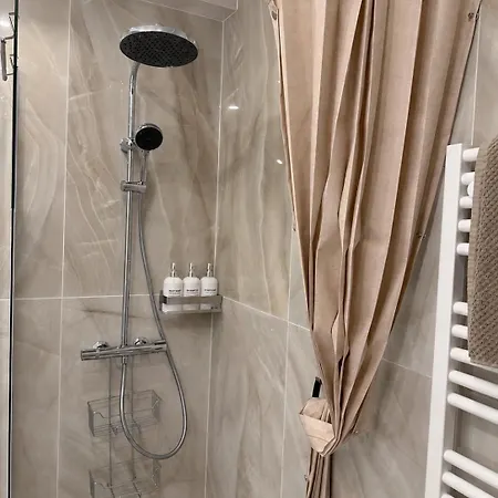 Apartment Center F9 Cannes